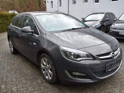 Gebraucht Opel Astra Innovation 120 PS (88 kW) 2012 Grau Kombi