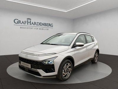 Neu Hyundai Bayon Trend 101 PS (74 kW) 2025 Grau SUV