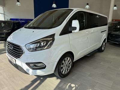 Gebraucht Ford Tourneo Titanium 185 PS (136 kW) 2020 Weiß Van / Kleinbus