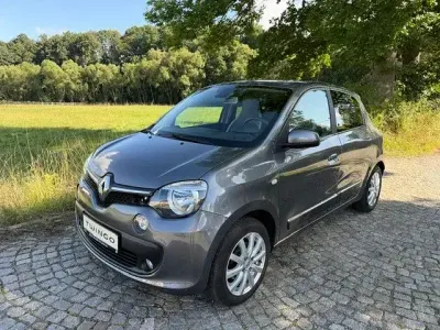 Gebraucht Renault Twingo Intens 90 PS (66 kW) 2019 Lunar grey Kleinwagen