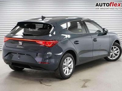 Neu Seat Leon Style 116 PS (85 kW) 2025 Fjord blau uni (9k) Limousine