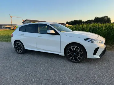 Gebraucht BMW 120 M Sport 170 PS (125 kW) 2026 Weiß Kleinwagen