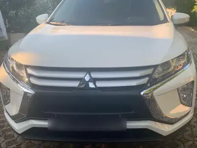 Gebraucht Mitsubishi Eclipse Cross 163 PS (119 kW) 2019 Weiß SUV