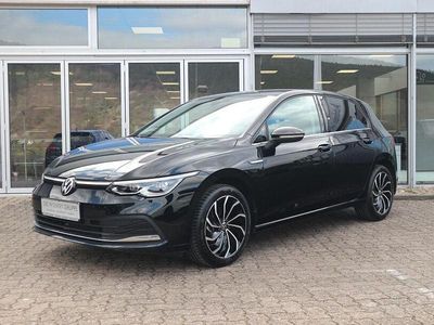 Gebraucht VW Golf VIII Style 150 PS (110 kW) 2024 Schwarz Limousine