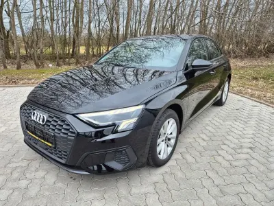 Gebraucht Audi A3 116 PS (85 kW) 2021 Schwarz Limousine