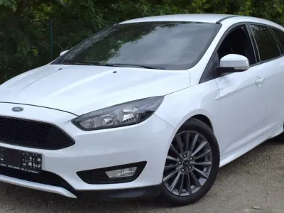 Gebraucht Ford Focus ST-Line 140 PS (102 kW) 2018 Weiß Kombi