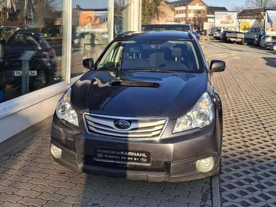 Graphite gray met. Gebraucht 2012 Subaru Outback Active Kombi | 6.190 € (Etwas zu teuer)