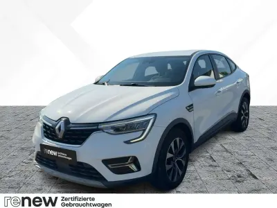 Gebraucht Renault Arkana Equilibre 140 PS (102 kW) 2023 Weiß SUV