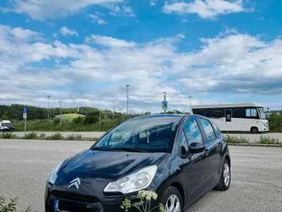 Gebraucht Citroën C3 73 PS (53 kW) 2011 Schwarz Limousine