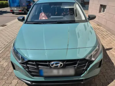 Gebraucht Hyundai i20 84 PS (61 kW) 2023 Andere farben Kleinwagen