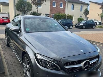Gebraucht Mercedes C220 AMG 188 PS (138 kW) 2017 Grau Coupé