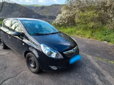 Używany Opel Corsa 80 KM (58 kW) 2009 Czarny Hatchback