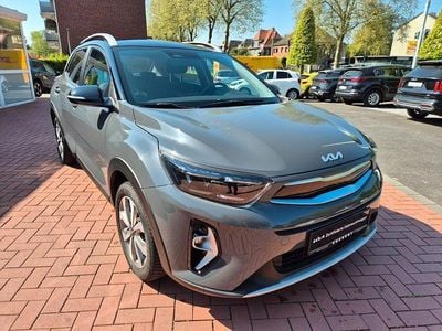 Usata Kia Stonic Vision 101 CV (74 kW) 2022 Grigio SUV