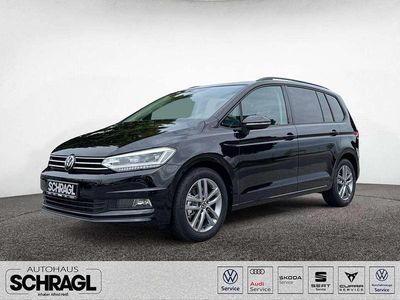 Neu VW Touran Comfortline 150 PS (110 kW) 2025 Grenadillschwarz metallic Van / Kleinbus