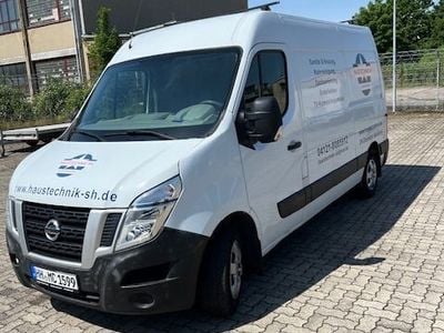 Nissan NV400
