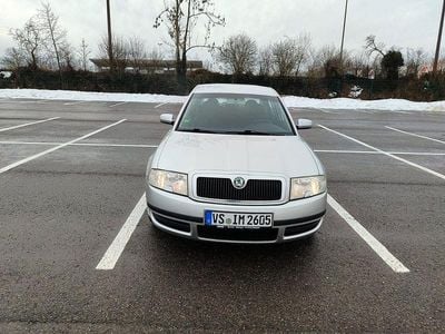 Gebraucht Skoda Superb 116 PS (85 kW) 2005 Silber Limousine