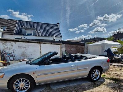Second-hand Chrysler Sebring Cabriolet 203 CP (149 kW) 2003 Negru Cabrio