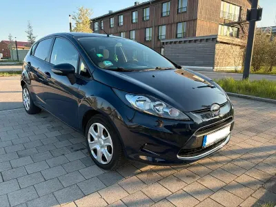 Gebraucht Ford Fiesta 65 PS (47 kW) 2009 Braun Kleinwagen