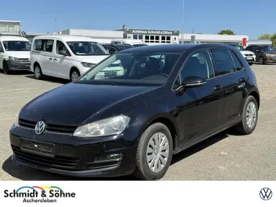 Gebraucht VW Golf VII Trendline 86 PS (63 kW) 2013 Schwarz metallic Limousine