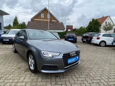 Gebraucht Audi A4 Sport 150 PS (110 kW) 2019 Grau Kombi