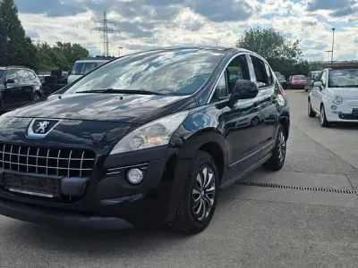 Gebraucht Peugeot 3008 Allure 111 PS (81 kW) 2011 Schwarz Kombi