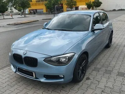 Gebraucht BMW 116 Sport Line 136 PS (100 kW) 2012 Blau Kleinwagen