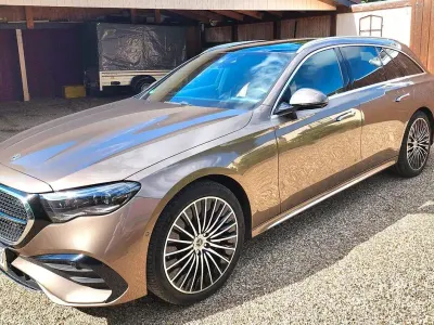 Gebraucht Mercedes E450 367 PS (269 kW) 2024 Braun Limousine