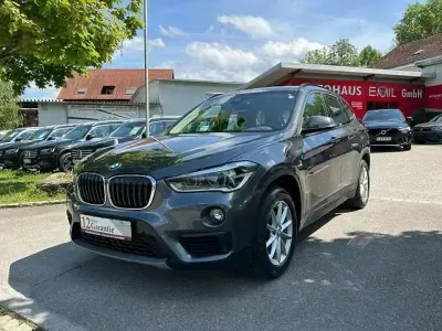 Używany BMW X1 Advantage 190 KM (139 kW) 2019 Szary SUV