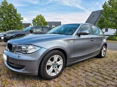 Gebraucht BMW 118 143 PS (105 kW) 2009 Silber Kleinwagen