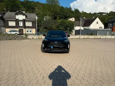 Gebraucht Toyota Yaris Cross Comfort 116 PS (85 kW) 2022 Schwarz SUV