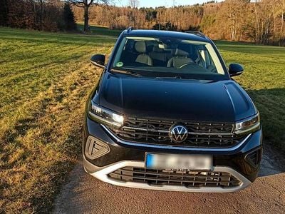 Schwarz Gebraucht 2024 VW T-Cross SUV | 23.500 € (Guter Preis)
