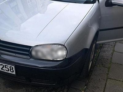 VW Golf IV