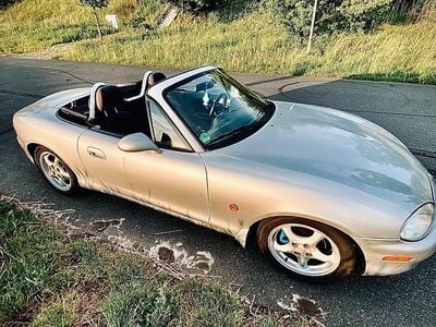 Usata Mazda MX5 140 CV (102 kW) 1998 Argento Cabrio