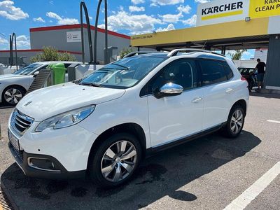Gebraucht Peugeot 2008 Allure 75 PS (55 kW) 2014 Weiß SUV