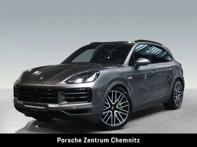 Używany Porsche Cayenne 470 KM (345 kW) 2024 Szary SUV