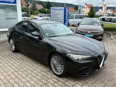 Gebraucht Alfa Romeo Giulia Super 190 PS (139 kW) 2019 Schwarz Limousine