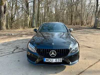 Gebraucht Mercedes C300 245 PS (180 kW) 2017 Schwarz