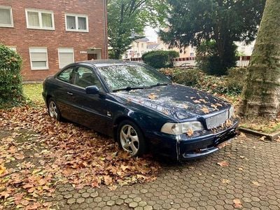 Blau Gebraucht 2001 Volvo C70 Coupé | 650 €