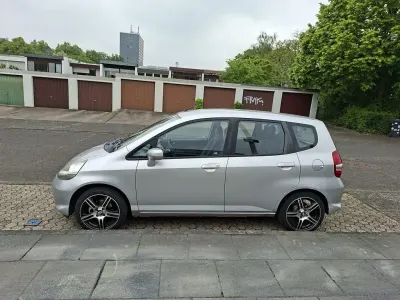Occasion Honda Jazz LS 83 ch (61 kW) 2007 Gris Citadine