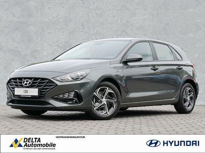 Usata Hyundai i30 Select 120 CV (88 kW) 2022 Grigio Berlina