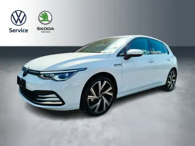 Gebraucht VW Golf VIII Style 150 PS (110 kW) 2024 Weiß Limousine
