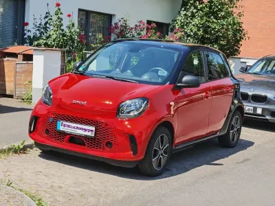 Gebraucht Smart ForFour Electric Drive 60 kW (82 PS) 2021 Rot Limousine