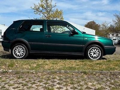 Usata VW Golf GT 90 CV (66 kW) 1996 Verde Coupé