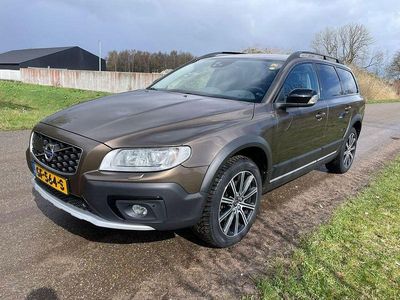 Gebraucht Volvo XC70 Inscription 181 PS (133 kW) 2015 Braun Kombi