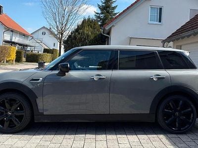 Usado Mini Clubman 102 HP (75 kW) 2019 Cinzento Carrinha