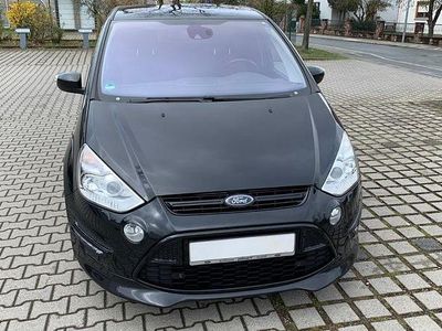 Gebraucht Ford S-MAX Titanium S 163 PS (119 kW) 2014 Schwarz Van / Kleinbus