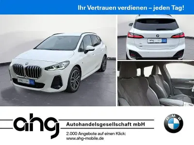 Gebraucht BMW 223 Active Tourer Performance 197 PS (144 kW) 2023 Weiß Van / Kleinbus