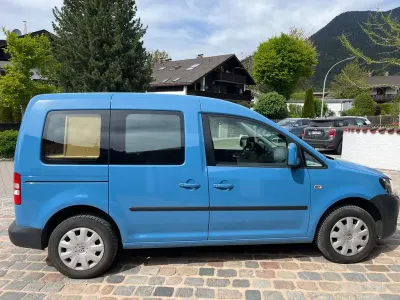 Gebraucht VW Caddy 102 PS (75 kW) 2013 Blau Van / Kleinbus