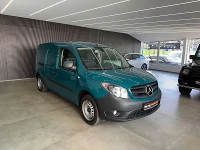 Używany Mercedes Citan 109 95 KM (69 kW) 2019 Zielony Minivan