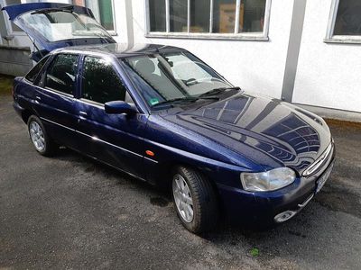 Ford Escort